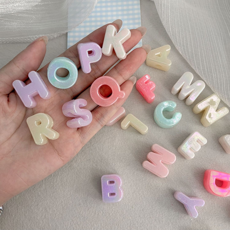 Perles de lettres en acrylique - Jewelry Making Tutorials avis et prix