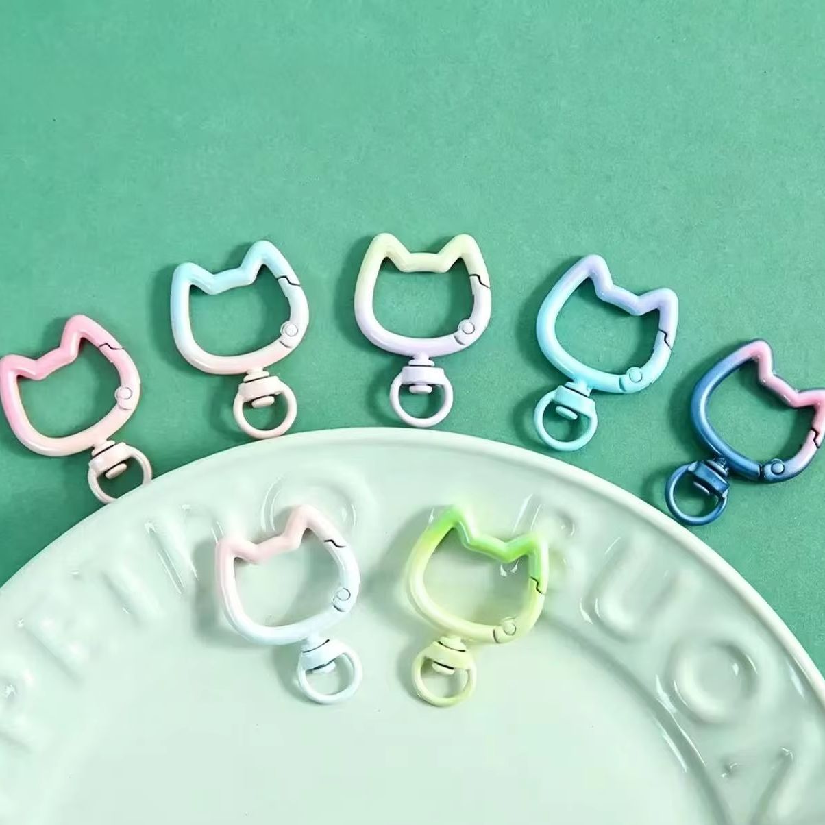 Lot de 5 à 10 mousquetons dégr - Jewelry Making Articles avis et prix